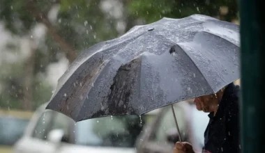 Καιρός: Άστατος αύριο με τοπικές νεφώσεις και βροχές – Πτώση θα σημειώσει η θερμοκρασία