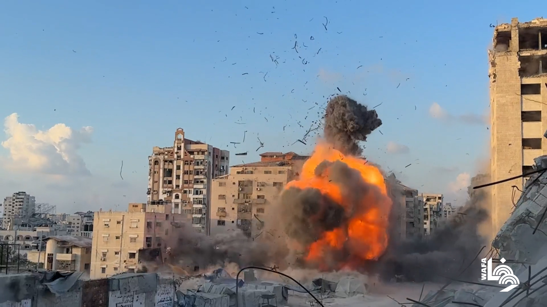 Επτά νεκροί από τις ισραηλινές αεροπορικές επιδρομές – Η Χαμάς εκτόξευσε αντιαρματικό πύραυλο