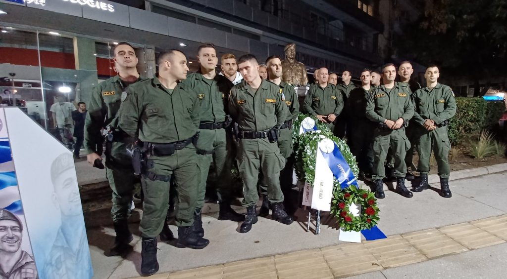 Θεσ/νίκη: Η διμοιρία που υπηρετούσε ο Γ.Λυγγερίδης παραβρέθηκε στην τελετή αποκαλυπτηρίων της προτομής του (φώτο)