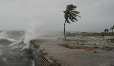 Τζαμάικα: Ο ανατριχιαστικός ήχος από τους ανέμους των 300 χ.α.ω. του γιγαντιαίου τυφώνα Μελίσσα