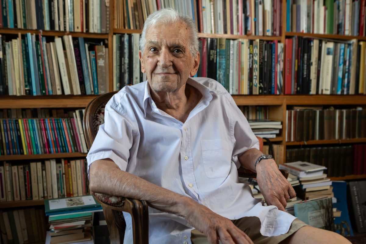 Ο Τ.Πατρίκιος περιγράφει την 28η Οκτωβρίου 1940: «Τότε πήγαινα πρώτη γυμνασίου» – Πώς τον έσωσε ένα φιλί