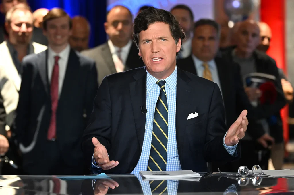 T.Kάρλσον: «Ο Πούτιν είναι ο πιο δημοφιλής ηγέτης στον κόσμο»