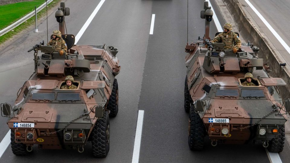 Θεσσαλονίκη: Αυτά είναι τα νέα οπλικά συστήματα που παρουσιάστηκαν στην παρέλαση της 28ης Οκτωβρίου (φωτο)