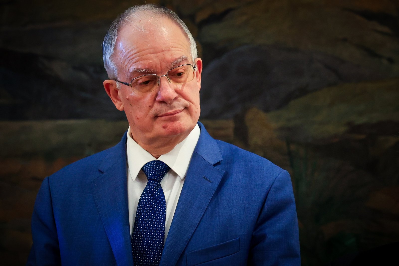 Κ.Τασούλας σε πιλότο F-16: «Να προστατεύετε την ακεραιότητα της χώρας σε στεριά, θάλασσα και ουρανό»