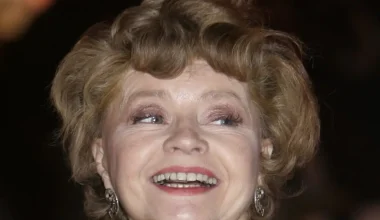 «Έφυγε» από τη ζωή σε ηλικία 93 ετών η ηθοποιός Προυνέλα Σκέιλς: Συμμετείχε στην κωμική σειρά «Fawlty Towers»