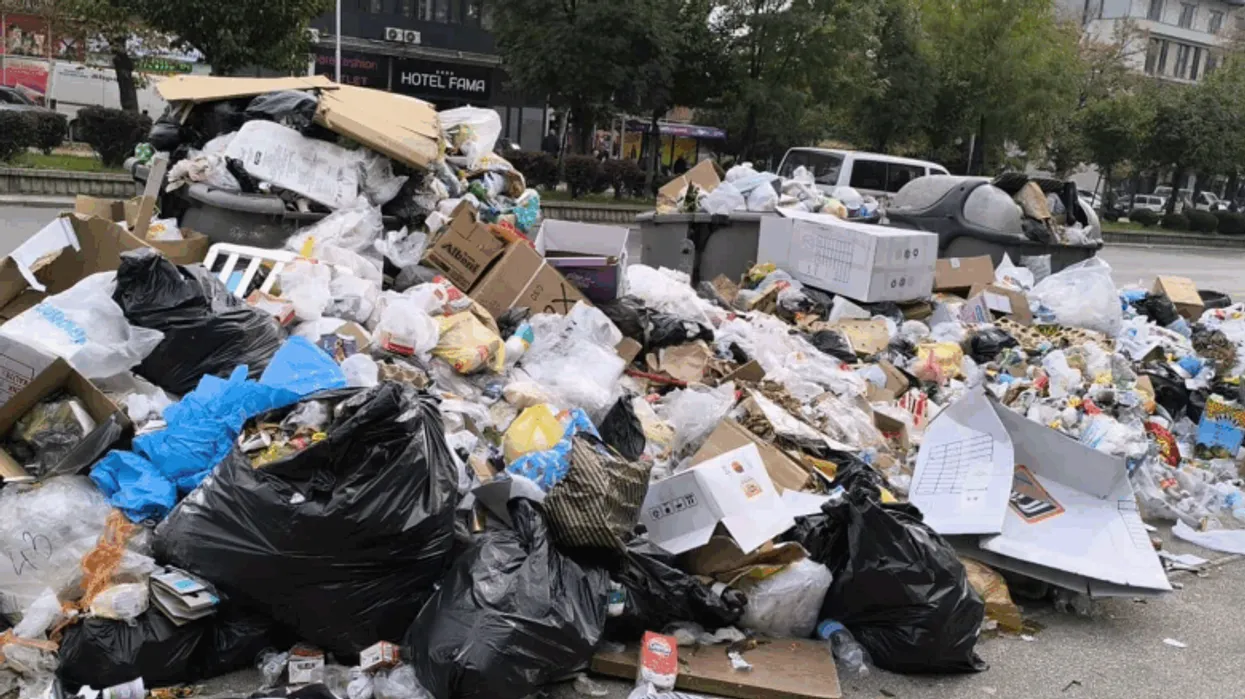 Τα Σκόπια «πνίγονται» στα σκουπίδια – Στη φυλακή ο επικεφαλής της δημοτικής Υπηρεσίας Καθαριότητας