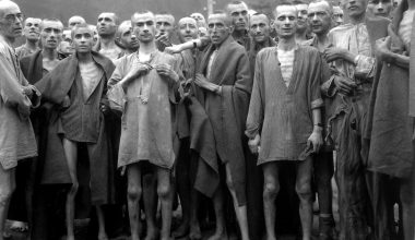 Πού βρίσκεται το ελληνικό Άουσβιτς: Οι Γερμανοί έβαζαν τους αιχμαλώτους να σκάβουν με τα χέρια ή τα κουτάλια τους