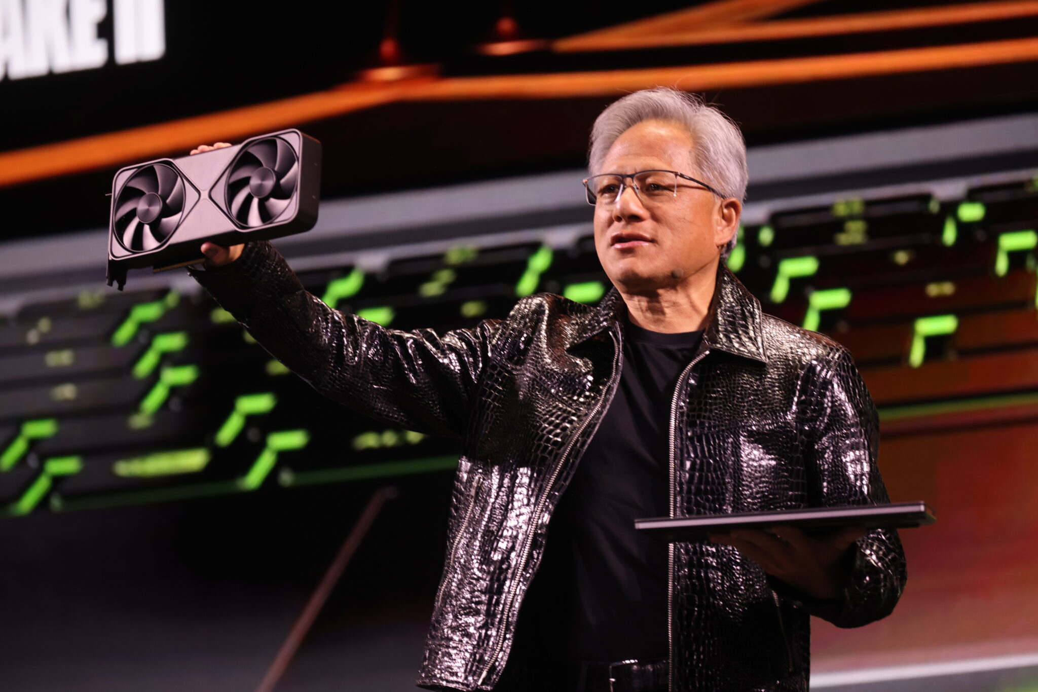 Ιστορική πρωτιά: Η Nvidia πρώτη εταιρεία τεχνολογίας στον κόσμο με αξία πάνω από 5 τρισ. δολάρια