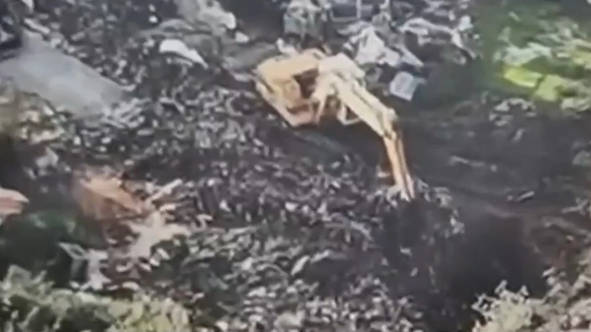 Mεγάλη η περιβαλλοντική ρύπανση κοντά στον Λούρο ποταμό όπου έθαψαν τόνους από ζωικά απόβλητα: Δείτε βίντεο