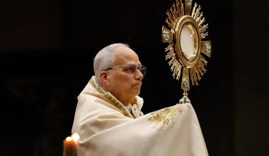 Αγιοποιήθηκε ο Μπαρτόλο Λόνγκο: H ιστορία του πρώην σατανιστή «ιερέα» που έγινε άγιος της Καθολικής Εκκλησίας