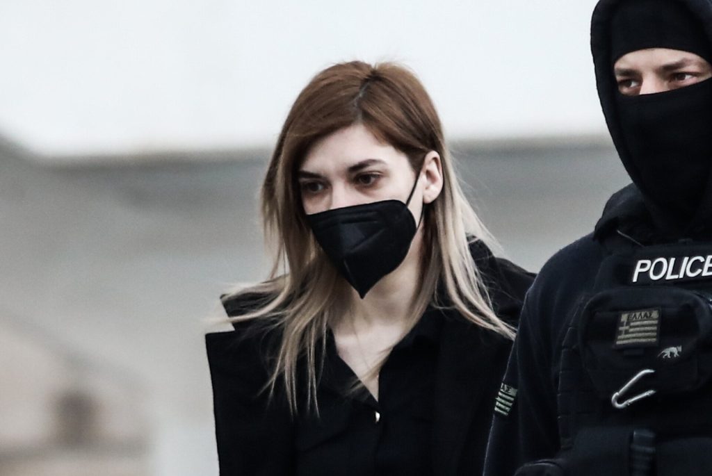 Με ερυθηματώδη λύκο διαγνώστηκε η Ρούλα Πισπιρίγκου: «Κάθε Παρασκευή μεταφέρεται στο νοσοκομείο για εξετάσεις»