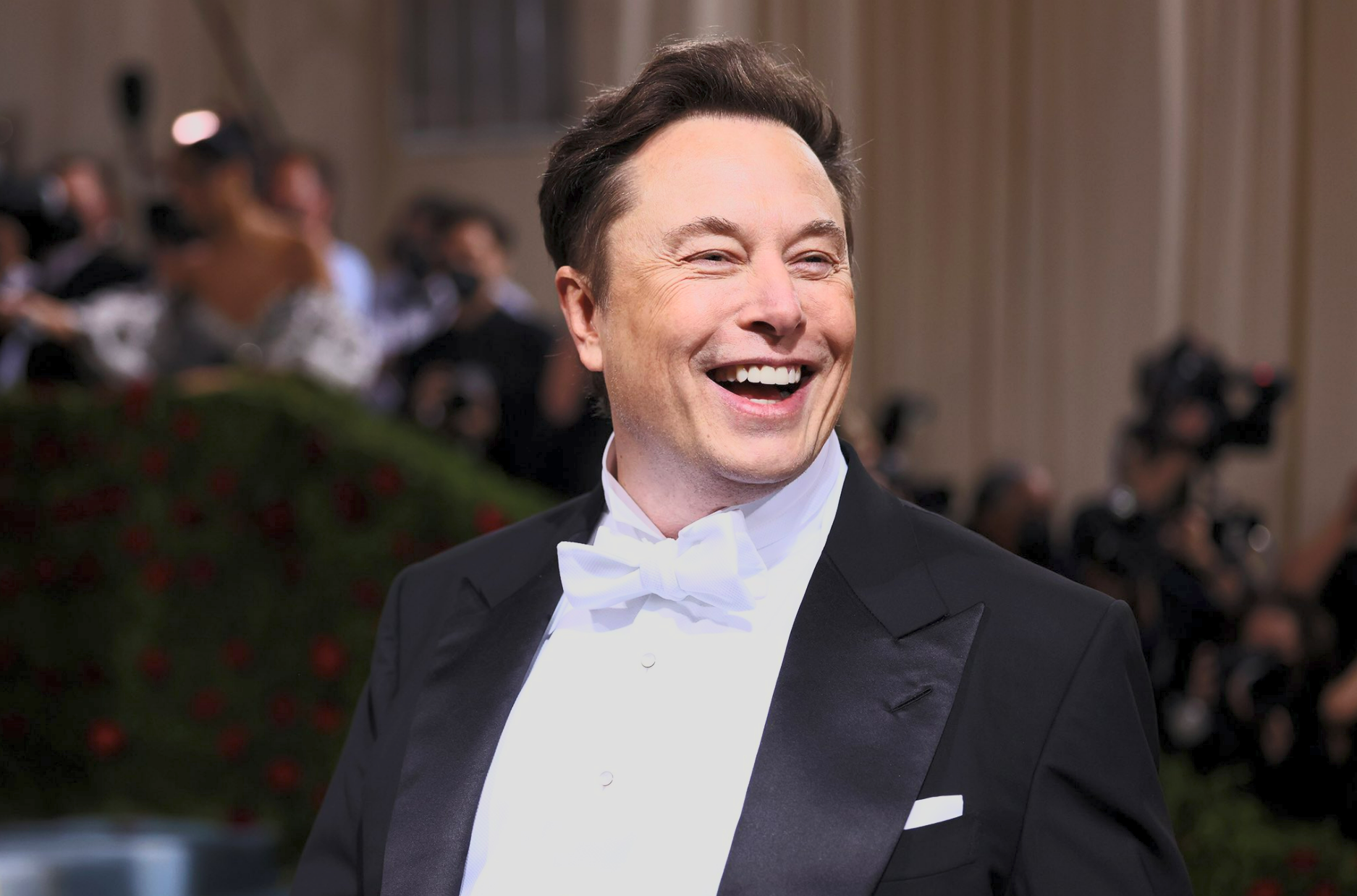 Ο Elon Musk θέτει όρο: 1 τρις ή αποχώρηση από τη Tesla