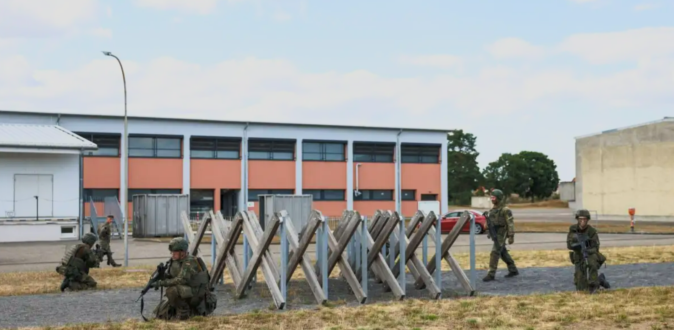 Στρατιωτικά ακίνητα «παγώνουν» στη Γερμανία – Νέα πλήγματα στην αγορά κατοικίας