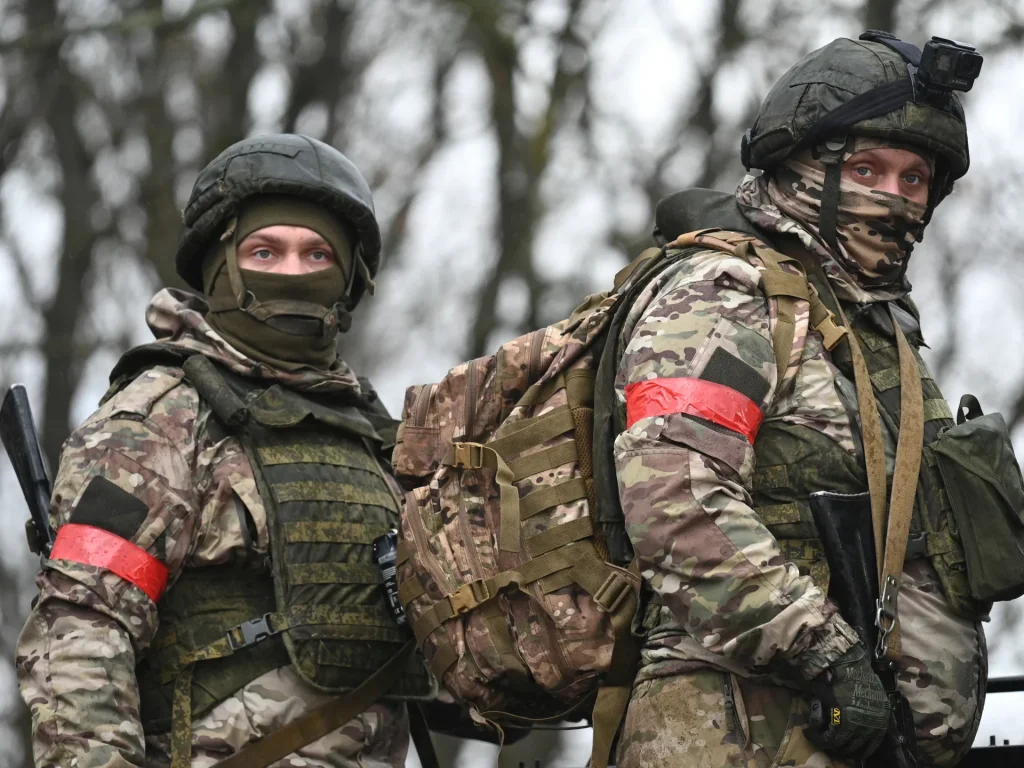 Σφίγγει περισσότερο ο κλοιός στο Κουπιάνσκ: Ρωσικές δυνάμεις απέκοψαν τα δύο περάσματα του ποταμού στα νότια