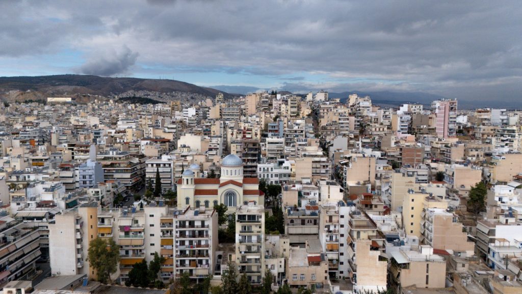 «Έρχεται» νέο πρόγραμμα ανακαίνισης και ενεργειακής αναβάθμισης για ακίνητα άνω των 30 ετών – Τι πρέπει να ξέρετε