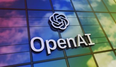 OpenAI: Στόχος αποτίμηση 1 τρισ. δολαρίων με IPO το 2026