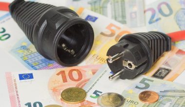 Την 1η Νοεμβρίου τίθεται σε εφαρμογή το χειμερινό ωράριο για το διζωνικό τιμολόγιο ρεύματος