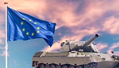 ΕΕ: Η συμμετοχή της Τουρκίας στο SAFE δεν έχει τεθεί στο τραπέζι