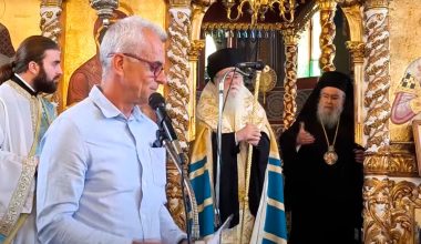 Μητροπολίτης Δωδώνης: «Δεν θα έλεγα τίποτα στον κύριο αν δεν ήταν στο κέντρο του ναού, στην Ωραία Πύλη» (βίντεο)