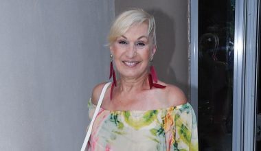 Σ.Ζαννίνου για τη μητέρα της: «Άφησε την τελευταία της πνοή στα χέρια τα δικά μου και της κόρης μου»