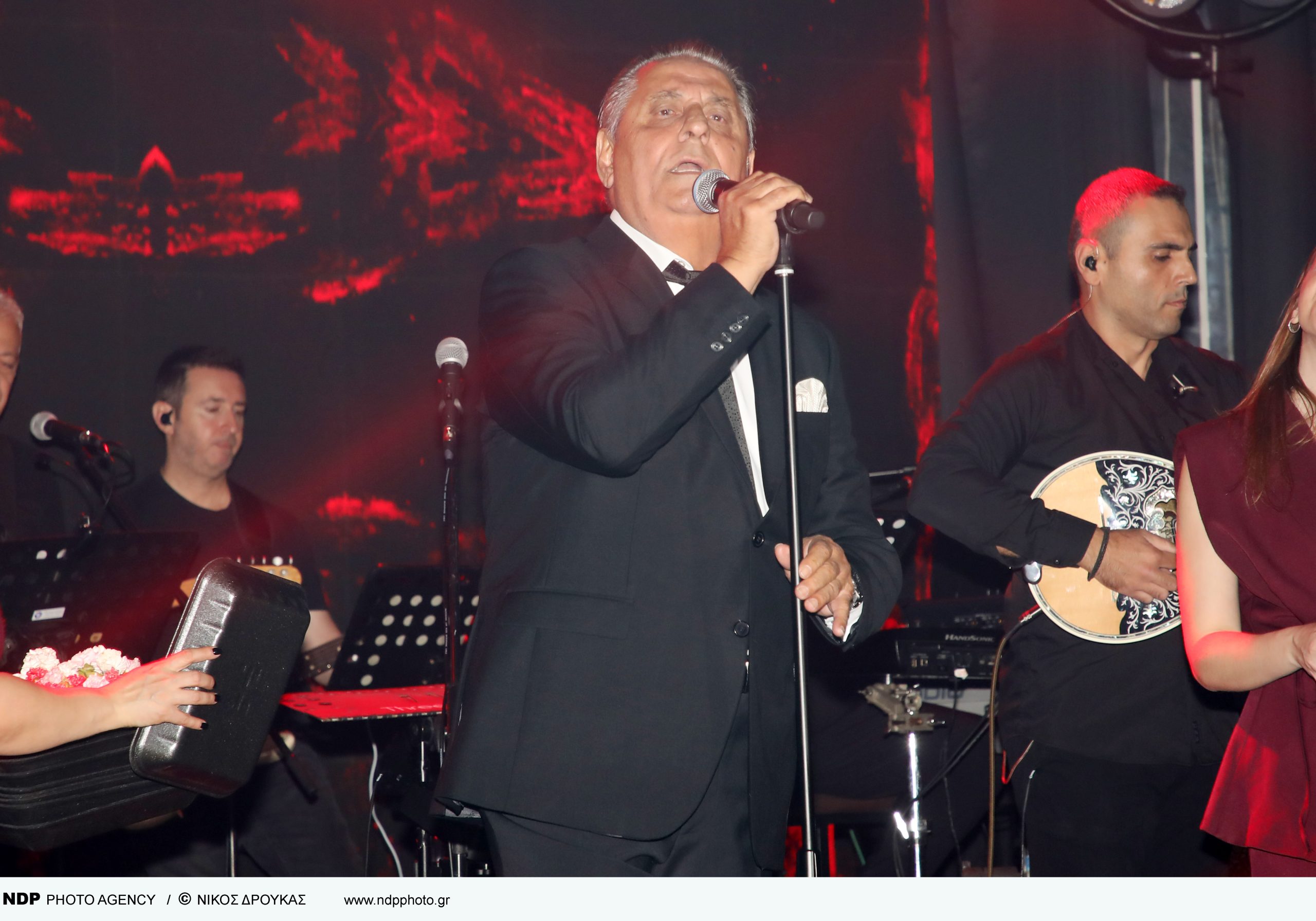 Ζ.Μελάς: «Με πειράζει πολύ η λέξη “σκυλάδικα” για τα μπουζούκια»