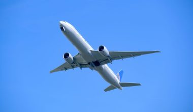 Απίστευτο περιστατικό μέσα σε αεροπλάνο: Γυναίκα έφτιαξε… χειροποίητα ζυμαρικά στα 30.000 πόδια (βίντεο)