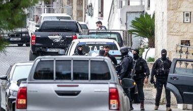 Με φωτογραφία από τις μάχες στην Ουκρανία διεθνή μέσα μεταδίδουν το μακελειό στα Βορίζια (φώτο)