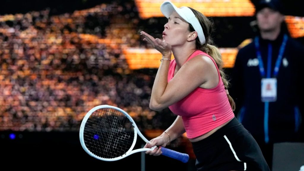 Ντανιέλ Κόλινς: Ποικίλες αντιδράσεις για την 31χρονη τενίστρια που άνοιξε λογαριασμό σε εφαρμογή γνωριμιών (φώτο)