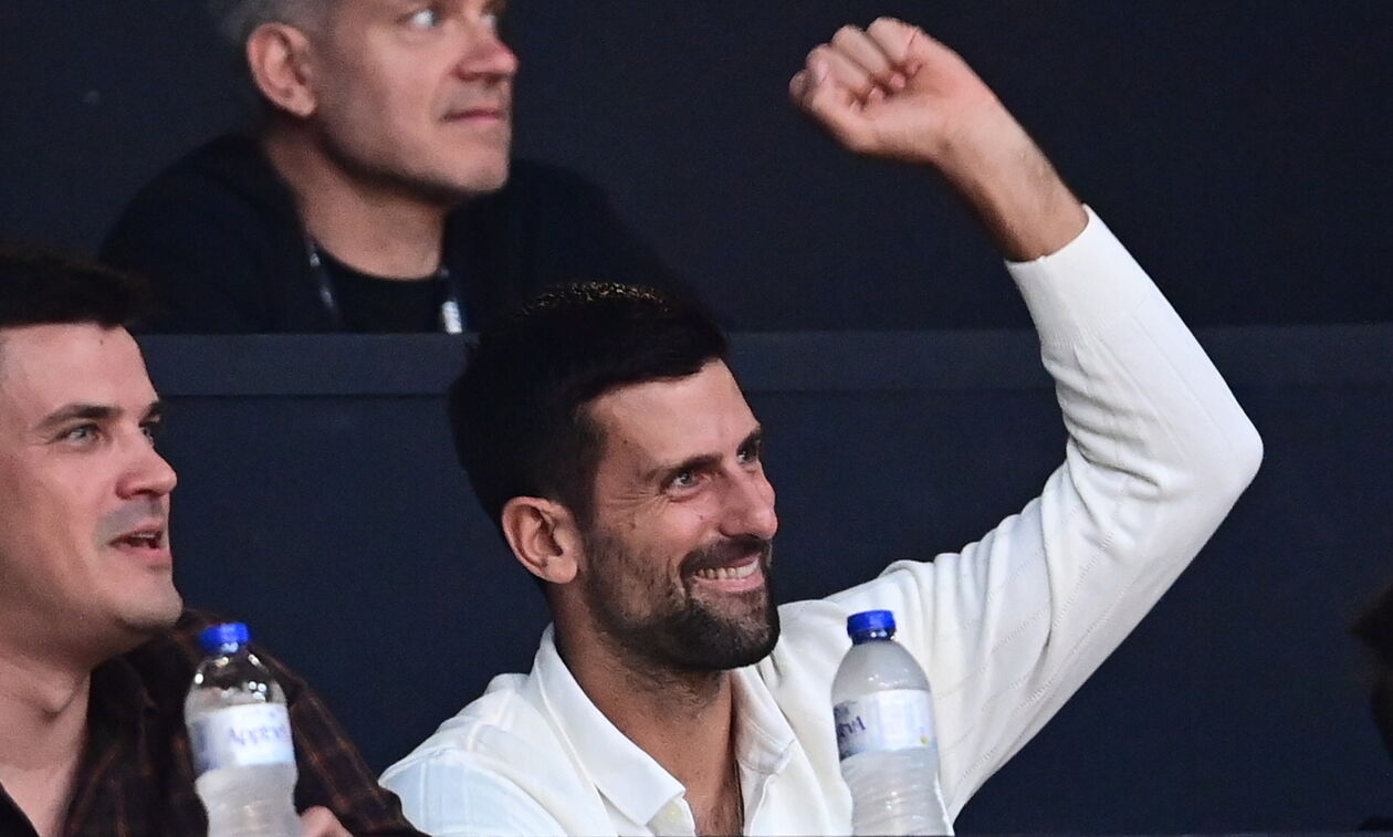 Βίντεο: Ο Νόβακ Τζόκοβιτς συναντήθηκε με φανς του και μοίρασε αυτόγραφα στο Telekom Center στην Αθήνα