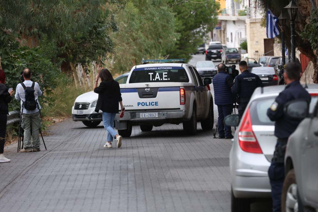 Μακελειό στα Βορίζια: Αυτά είναι τα τρία αδέρφια που καταζητούνται από την ΕΛ.ΑΣ (βίντεο)