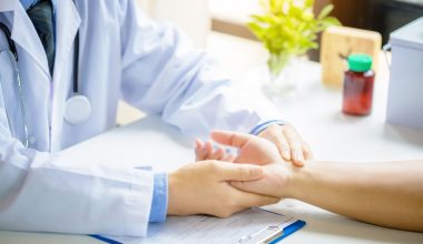 Αστυνομικοί κατέθεσαν μήνυση σε βάρος όλων των ψυχιάτρων των νοσοκομείων της Αττικής για άρνηση νοσηλείας ασθενών!