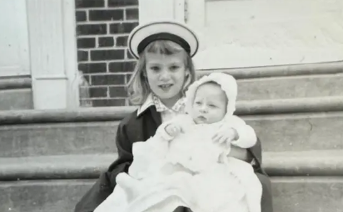 DNA έλυσε το μυστήριο 63 ετών — Ταυτοποιήθηκε ο δράστης της δολοφονίας της μικρής Κάρολ Αν (φωτό – βίντεο)