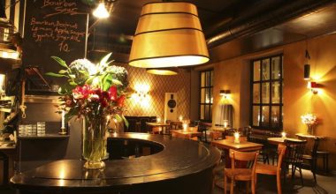 Η αστυνομία έκανε έφοδο σε νυχτερινό κέντρο στην Ουκρανία λόγω ρωσικού τραγουδιού!