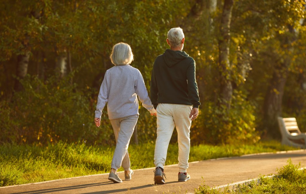 Δείτε πόσα βήματα πρέπει να κάνετε την ημέρα για να αποφύγετε το Αλτσχάιμερ