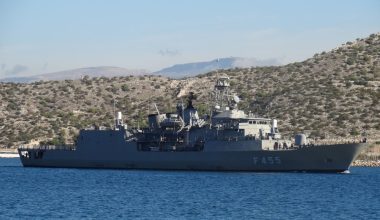 Εκσυγχρονίζονται οι φρεγάτες ΜΕΚΟ – Οι συμβάσεις κλείνουν ως το τέλος 2025