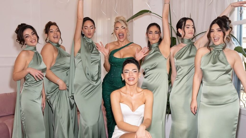 Το φωτογραφικό άλμπουμ της Ι.Τούνη από τον γάμο της Σ.Πάσσαρη: «Κρατάω αυτή τη μέρα μέσα μου σαν κάτι ιερό» (φώτο)