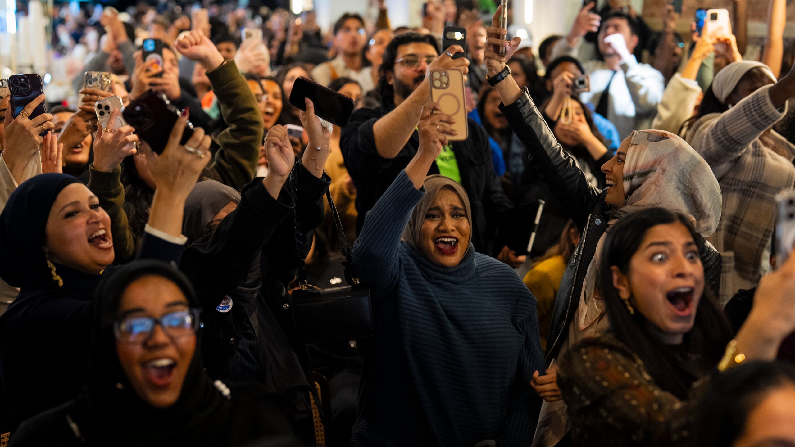 Μουσουλμανικός παροξυσμός μετά τη νίκη Μαμντάνι: «Το Ισλάμ είναι η ορθή θρησκεία»