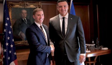 Συνάντηση Β.Κικίλια – J.Helberg: Στρατηγική συνεργασία Ελλάδας – ΗΠΑ για ναυτιλία και ενέργεια