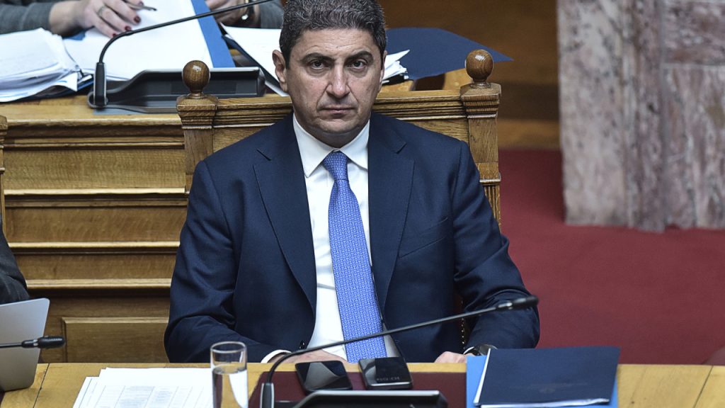 Βουλή: «Σύγκρουση» Λ.Αυγενάκη – Α.Αυλωνίτη κατά τη συνεδρίαση της εξεταστικής επιτροπής για τον ΟΠΕΚΕΠΕ