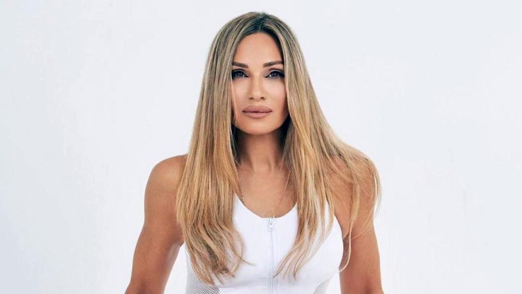 Ε.Πετρουλάκη για την «μάχη» με την επιλόχειο κατάθλιψη: «Είχα σκεφτεί να δώσω τέλος στη ζωή μου»