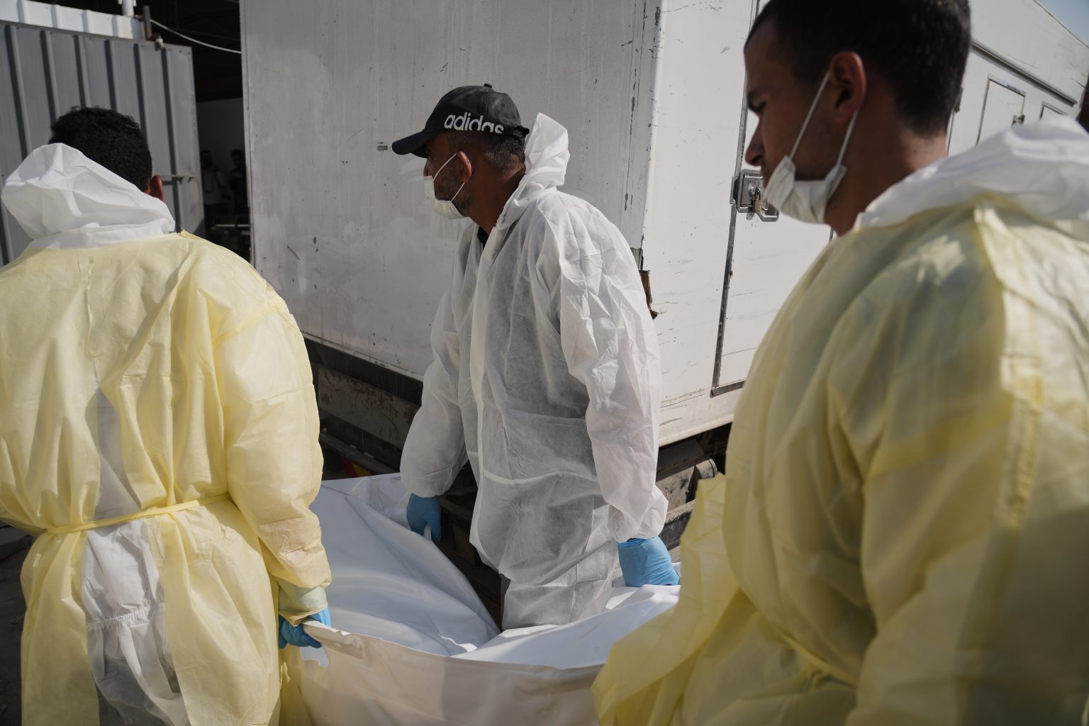 Ανταλλαγές νεκρών στη Γάζα: Παραδόθηκαν οι σοροί επιπλέον 15 Παλαιστινίων κρατουμένων