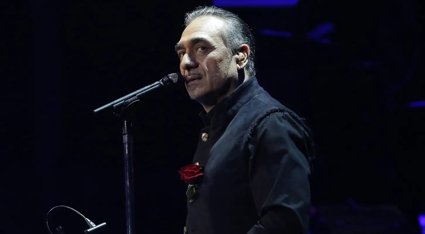 Ν.Σφακιανάκης: «Έχει κλειστεί στον εαυτό του – Τα κρατάει μέσα του και δεν μιλάει» λέει στενός του φίλος