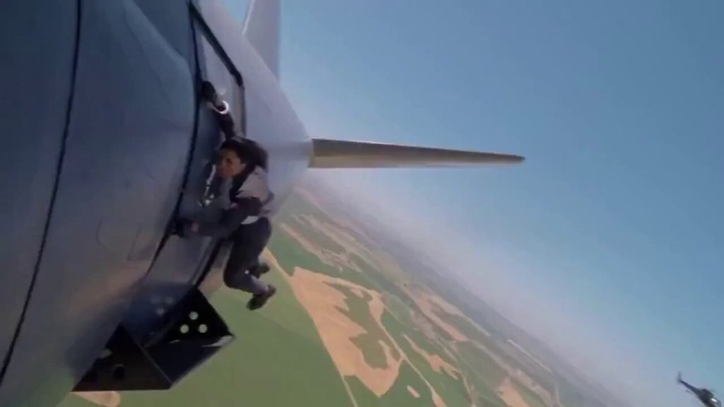 Βίντεο: YouTuber αναδημιούργησε επικίνδυνη σκηνή του Τομ Κρουζ από τις «Επικίνδυνες Αποστολές»