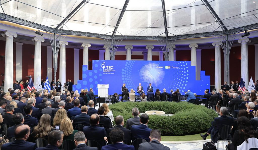 Έλληνες εφοπλιστές κάτοχοι δεξαμενόπλοιων και πλοίων LNG στο Ζάππειο για συνάντηση με τον Αμερικανό ΥΠΕΣ