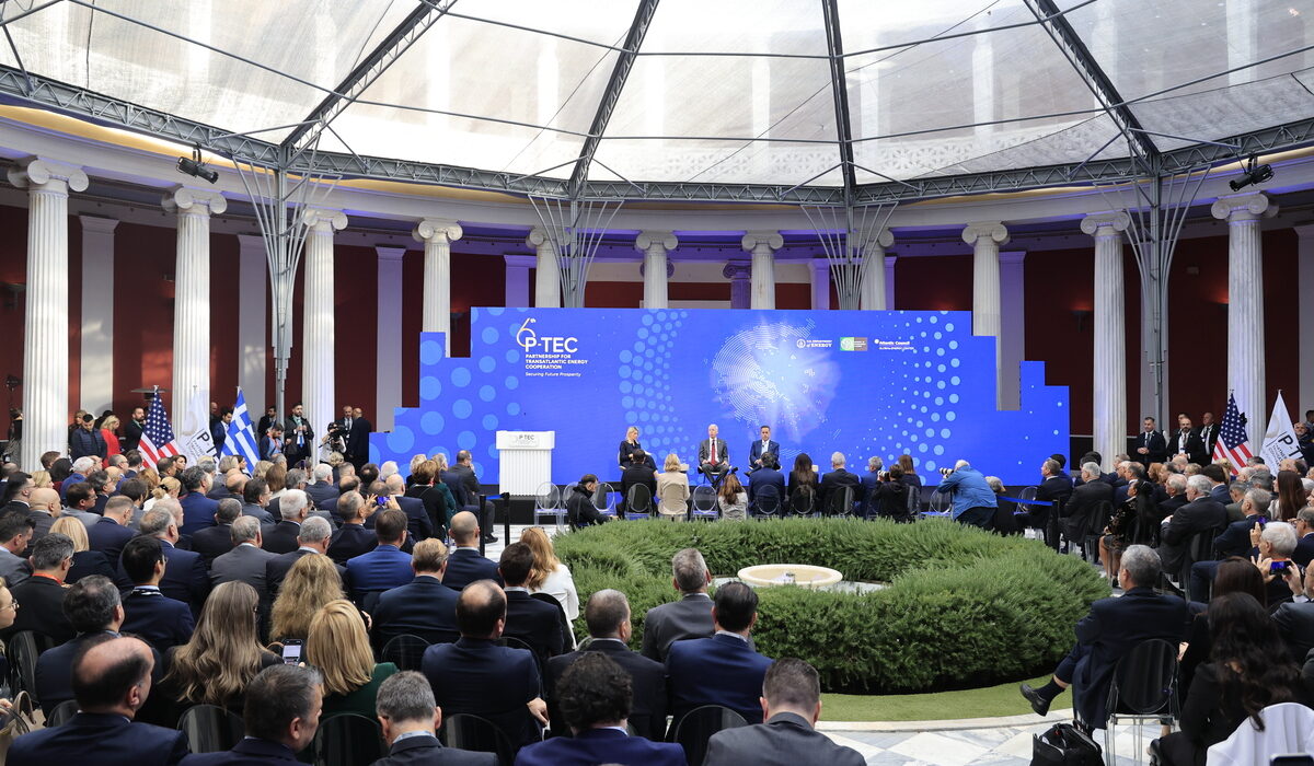 Έλληνες εφοπλιστές κάτοχοι δεξαμενόπλοιων και πλοίων LNG στο Ζάππειο για συνάντηση με τον Αμερικανό ΥΠΕΣ