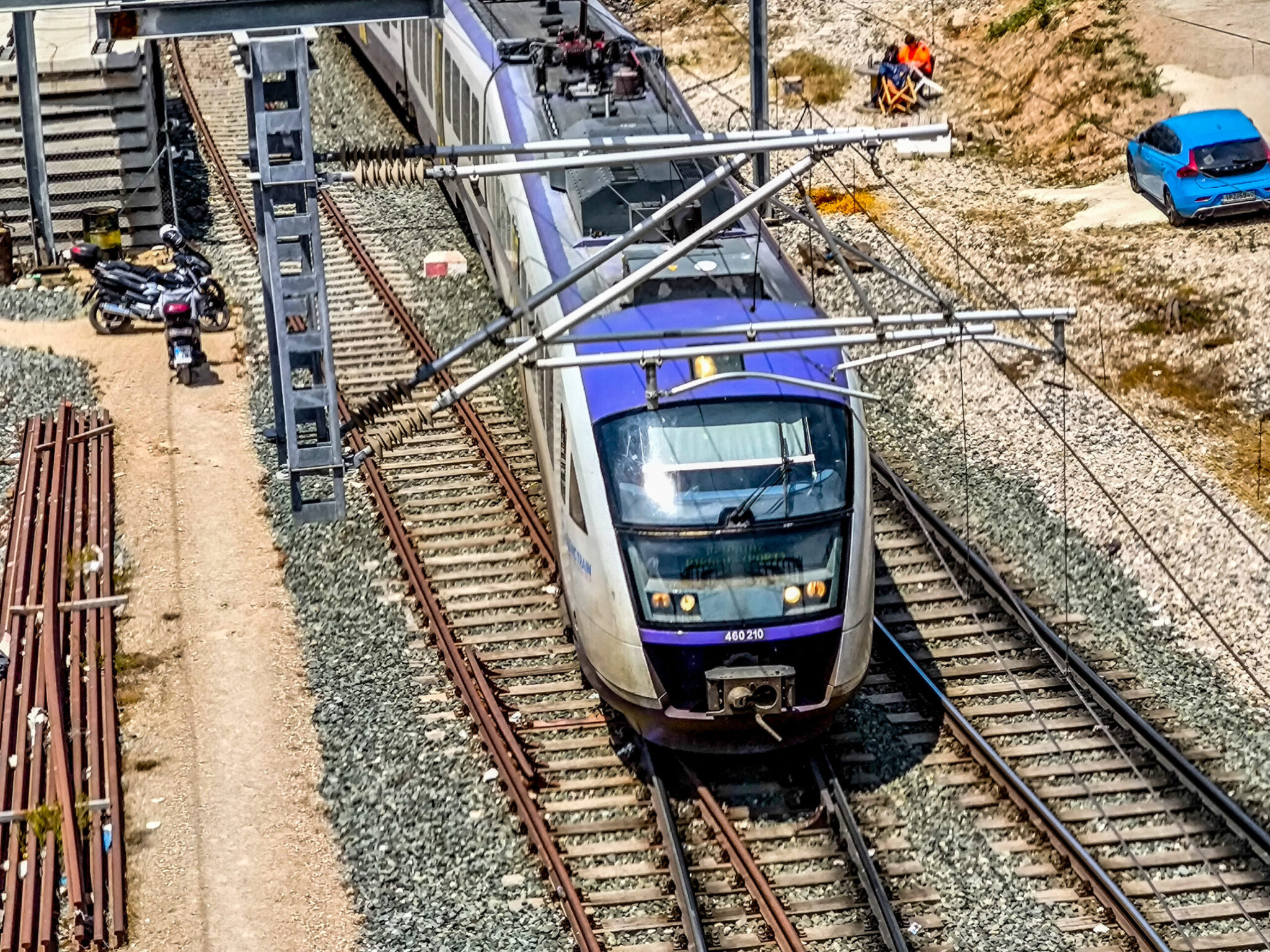 Τρένο μπήκε σε λάθος γραμμή στην Σίνδο! – Αλληλοκατηγορούνται ΟΣΕ και Hellenic Train