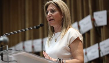 Μ.Καρυστιανού: «Η λέξη κόμμα και το όνομά μου δεν είναι συμβατά»