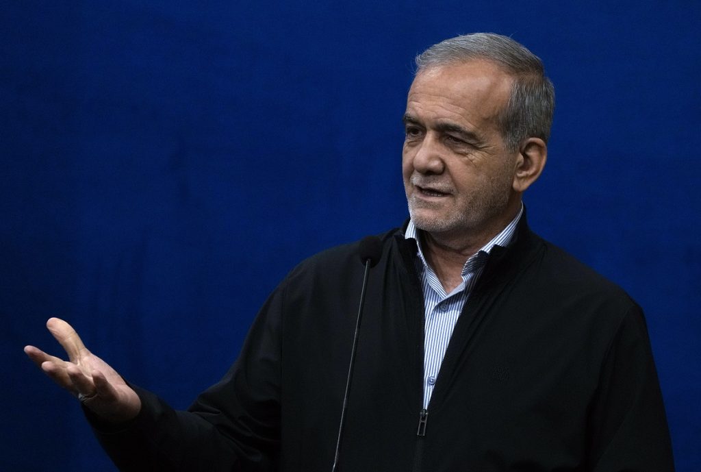 Μ.Πεζεσκιάν για πυρηνικό πρόγραμμα του Ιράν: «Είμαστε πρόθυμοι για συνομιλίες βάσει διεθνών πλαισίων»