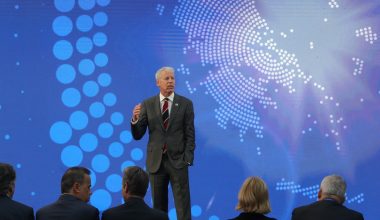 Οι ΗΠΑ στοχεύουν να απεξαρτηθούν από τη ρωσική ενέργεια μέσω της Ελλάδας