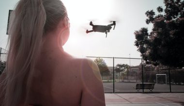 ΕΕ: Κινδυνεύουμε από τους Ρώσους τουρίστες που θέλουν να  ταξιδεύσουν στην Ευρώπη – Μπορεί να πετούν drones